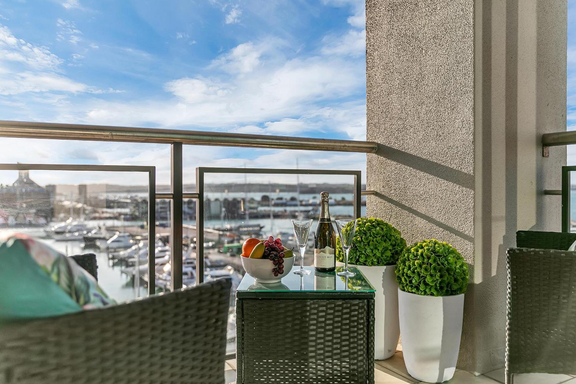 Апартаменты Penthouse Crown Окленд Экстерьер фото